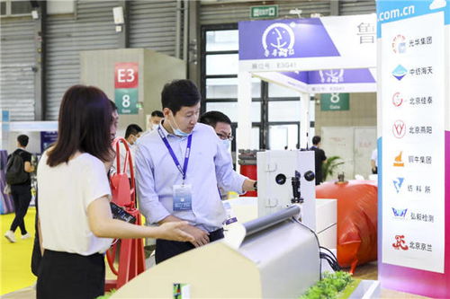 北京時尚控股攜科技創新拳頭產品亮相CINTE20，移動支付設備引領行業新潮流